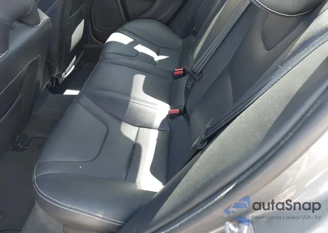 2018 Volvo S60 T5 Dynamic из США, поврежденный, VIN YV140MTLXJ2453878